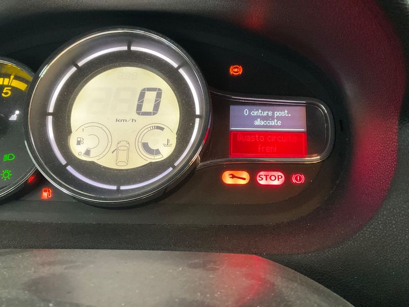 Renault Megane 1.5 dCi Dynamique 2010 – снимка на щета