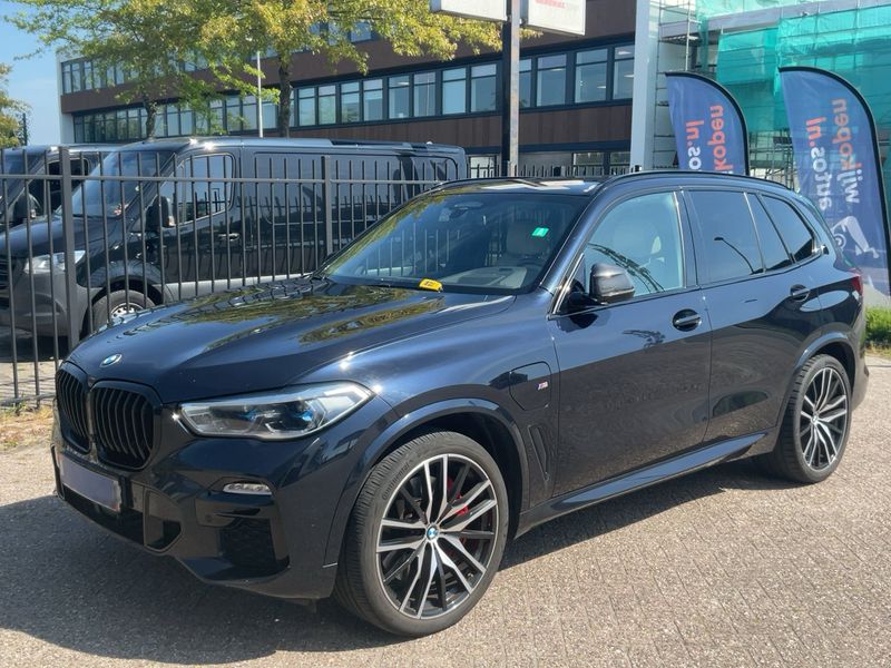 BMW X5 xDrive 45e M Sport 2021 – снимка 2