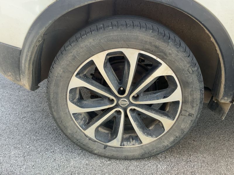 Nissan Qashqai 1.6 dCi Connect Edition 4x4 2014 – снимка 9