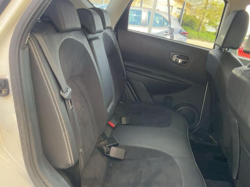 Nissan Qashqai 1.6 dCi Connect Edition 4x4 2014 – снимка 19