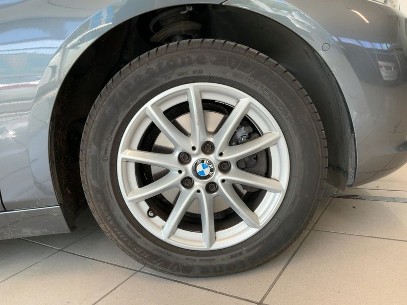 BMW 2er 218d Active Tourer Basis 2015 – снимка 20