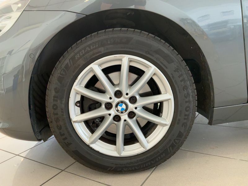 BMW 2er 218d Active Tourer Basis 2015 – снимка на щета