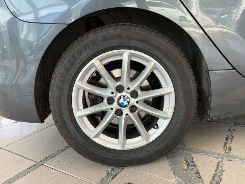 BMW 2er 218d Active Tourer Basis 2015 – снимка на щета