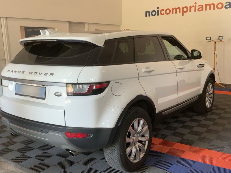 Land Rover Evoque 2.0 Td4 SE 2016 – снимка 8