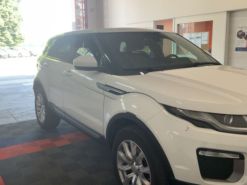 Land Rover Evoque 2.0 Td4 SE 2016 – снимка 12