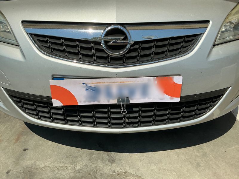 Opel Astra 1.3 CDTI Selective 2012 – снимка 41