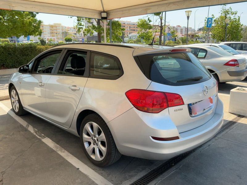 Opel Astra 1.3 CDTI Selective 2012 – снимка 6