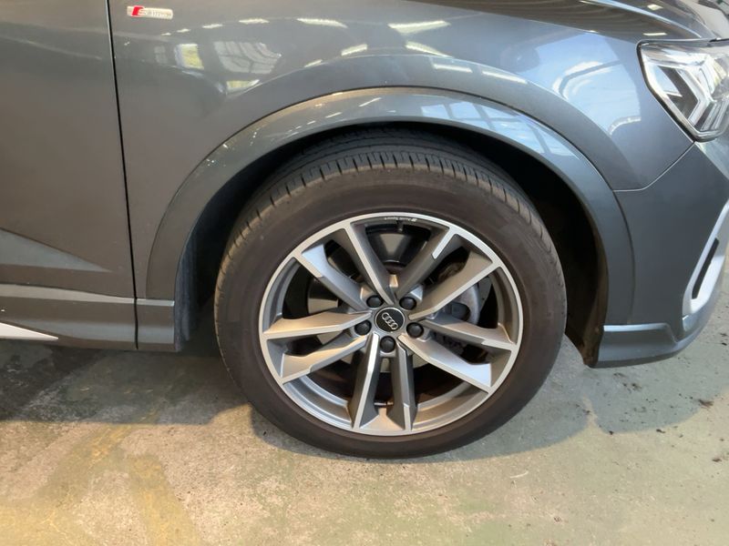 Audi Q3 Sportback 45 TFSI quattro S line 2020 – снимка 11