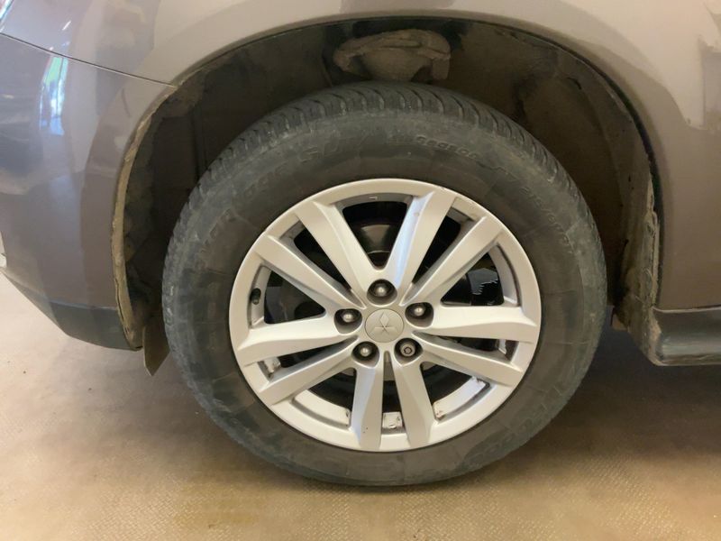 Mitsubishi ASX 1.8 DI-D Instyle 4WD 2014 – снимка 3