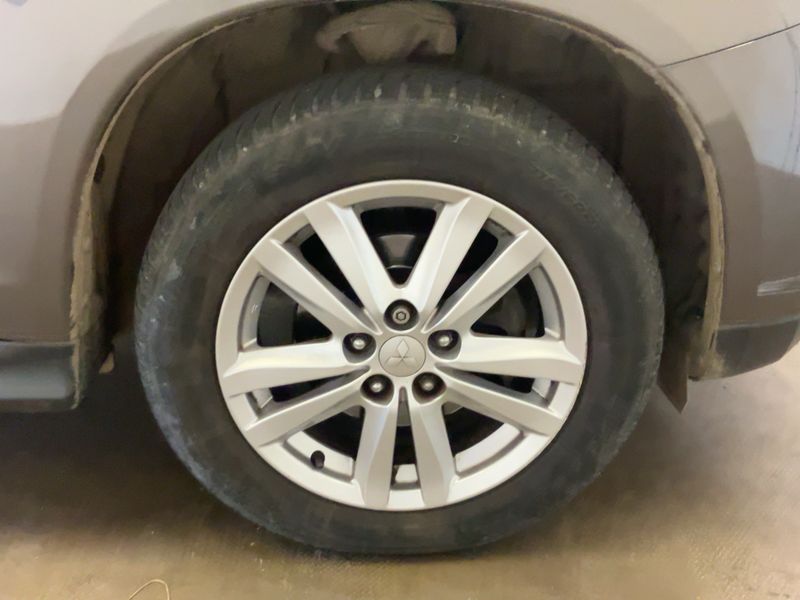 Mitsubishi ASX 1.8 DI-D Instyle 4WD 2014 – снимка 11