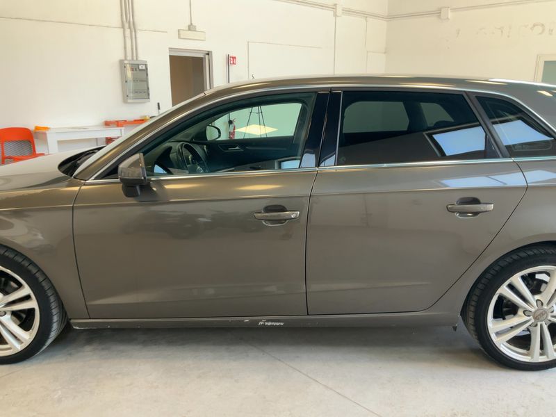 Audi A3 Sportback 1.6 TDI Ambiente 2015 – снимка на щета 4