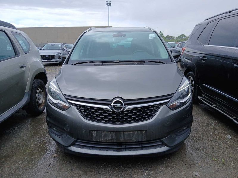 Opel Zafira Tourer 1.6 CDTI DPF Business Innovation Start/Stop 2017 – снимка 7