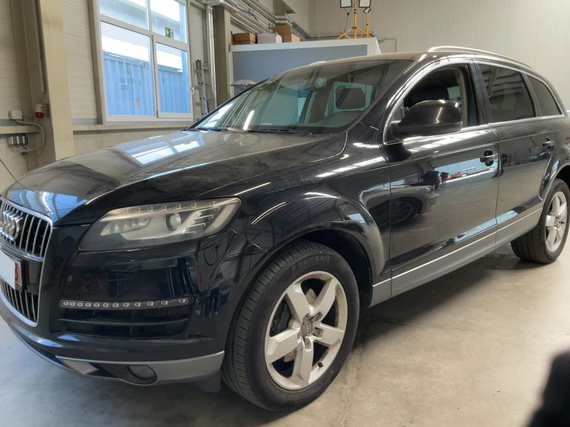 Audi Q7 3.0 V6 TDI clean diesel quattro 2010 – снимка 1