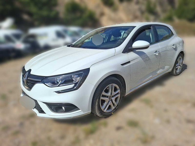 Renault Megane 1.5 BLUE dCi Business 2019 – снимка 2