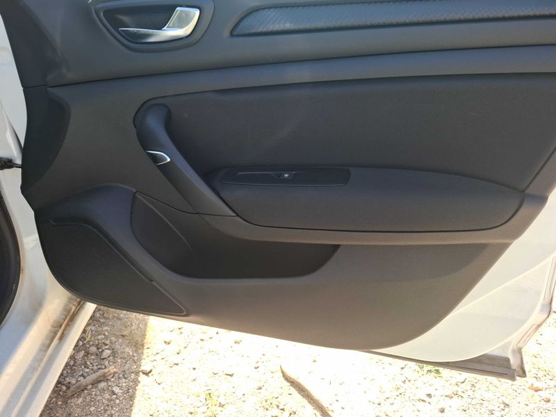 Renault Megane 1.5 BLUE dCi Business 2019 – снимка 32