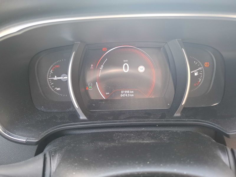 Renault Megane 1.5 BLUE dCi Business 2019 – снимка 12