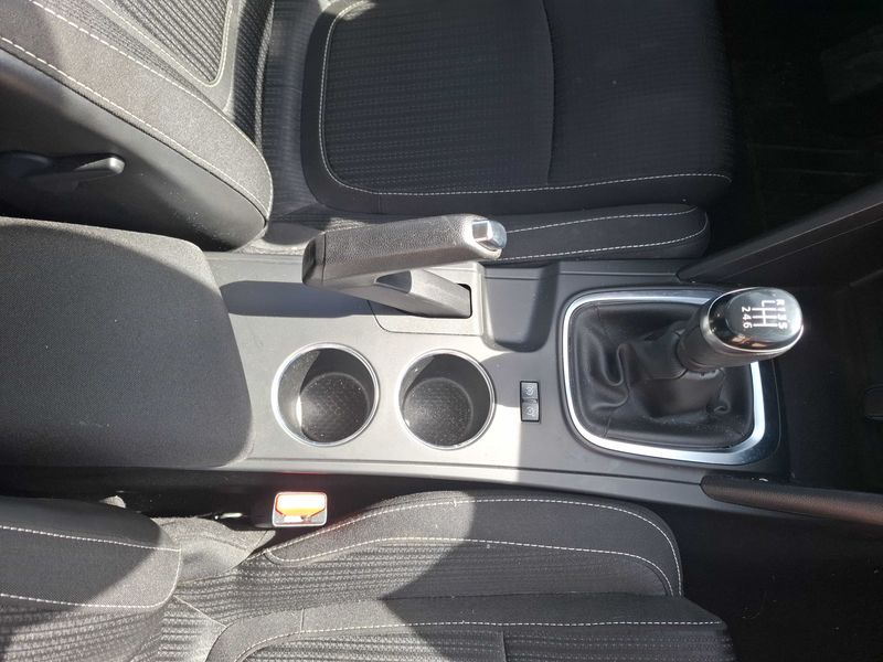 Renault Megane 1.5 BLUE dCi Business 2019 – снимка 36