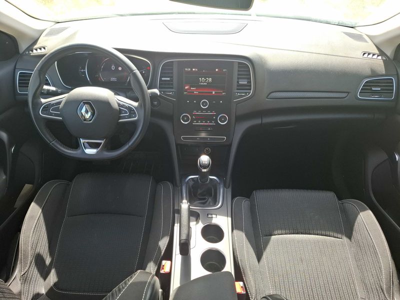 Renault Megane 1.5 BLUE dCi Business 2019 – снимка 11