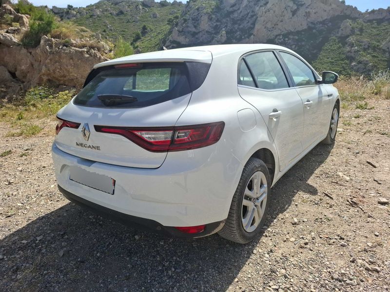 Renault Megane 1.5 BLUE dCi Business 2019 – снимка 5