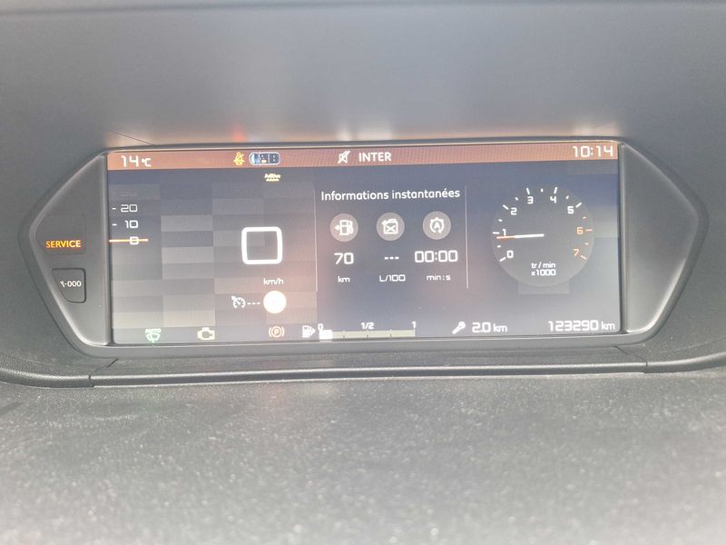 Citroen C4 Grand Spacetourer 1.5 Blue-HDi Feel 2019 – снимка 12