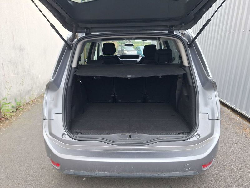 Citroen C4 Grand Spacetourer 1.5 Blue-HDi Feel 2019 – снимка 9