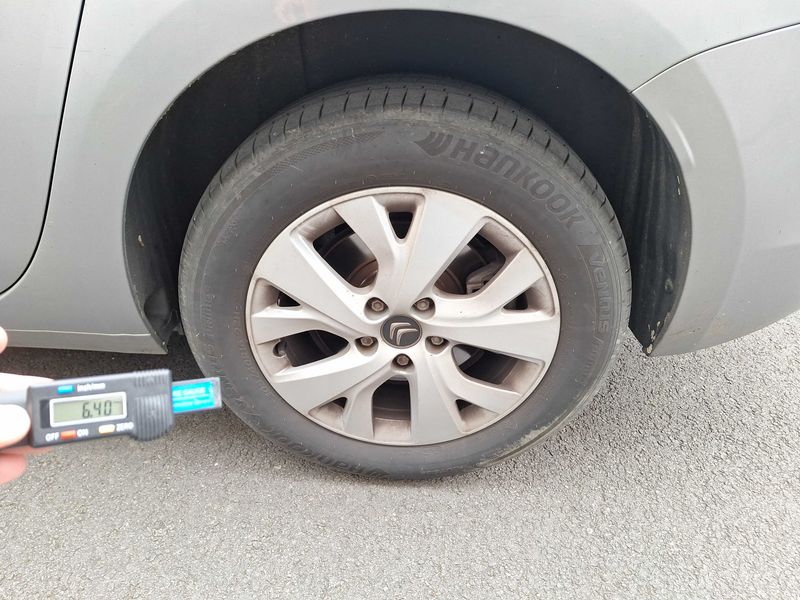 Citroen C4 Grand Spacetourer 1.5 Blue-HDi Feel 2019 – снимка 43