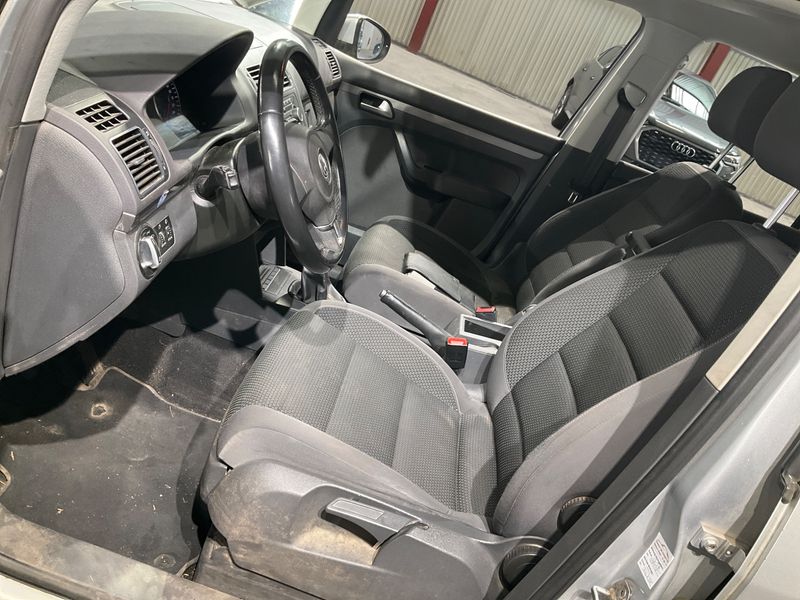 Volkswagen Touran 1.4 TSI Comfortline 2012 – снимка 3