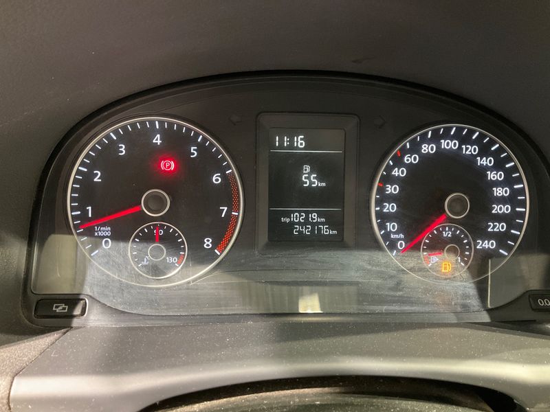 Volkswagen Touran 1.4 TSI Comfortline 2012 – снимка 4