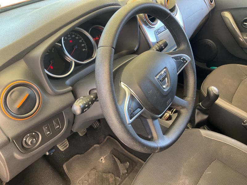 Dacia Sandero 0.9 TCe SL Trotamundos 2017 – снимка 30
