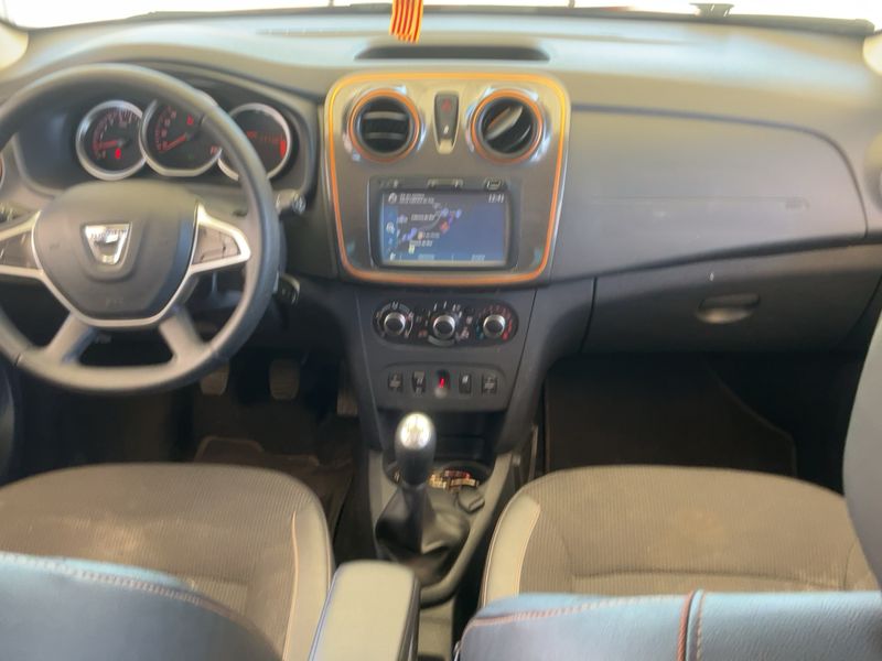 Dacia Sandero 0.9 TCe SL Trotamundos 2017 – снимка 17