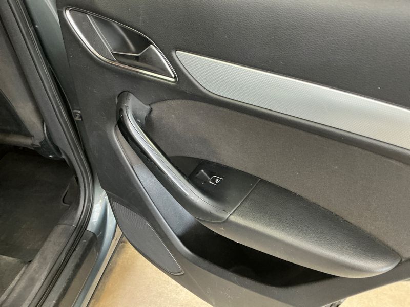 Audi Q3 2.0 TDI 2013 – снимка 29