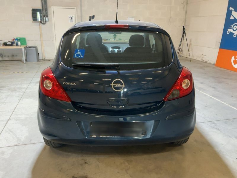 Opel Corsa 1.0 Essentia 2012 – снимка 7