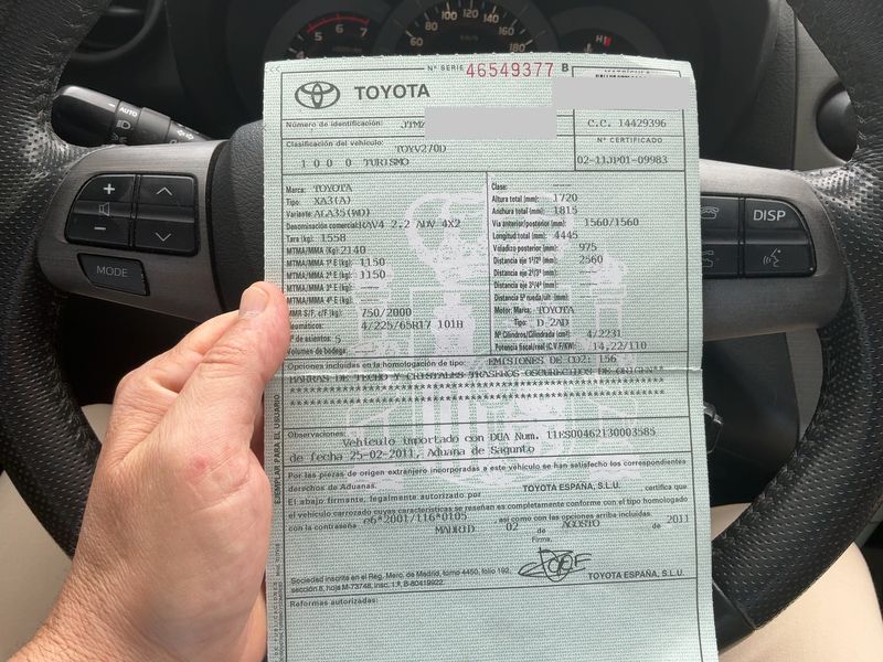 Toyota RAV 4 2.2 D-4D Active 2011 – снимка 21