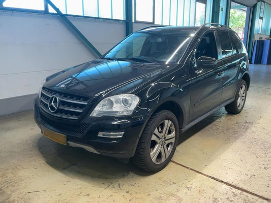 Mercedes-Benz M-Klasse ML 350 CDI 4Matic 2011 – снимка 1
