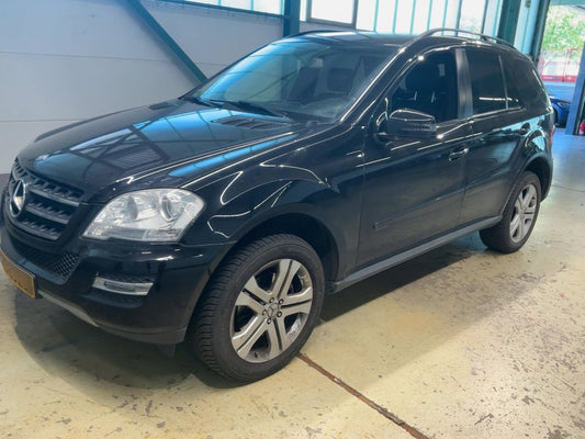 Mercedes-Benz M-Klasse ML 350 CDI 4Matic 2011 – снимка 2