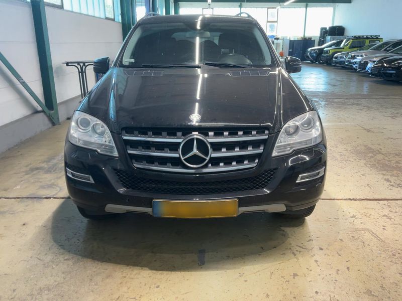 Mercedes-Benz M-Klasse ML 350 CDI 4Matic 2011 – снимка 14
