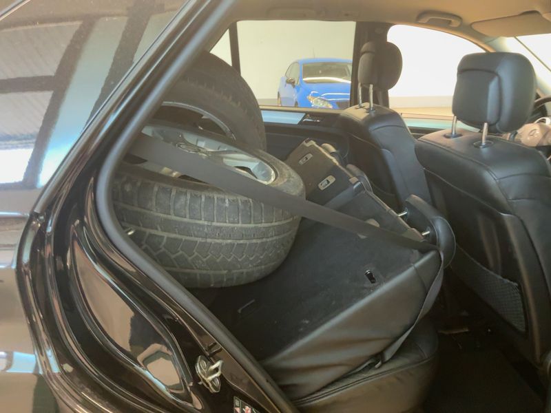 Mercedes-Benz M-Klasse ML 350 CDI 4Matic 2011 – снимка 20