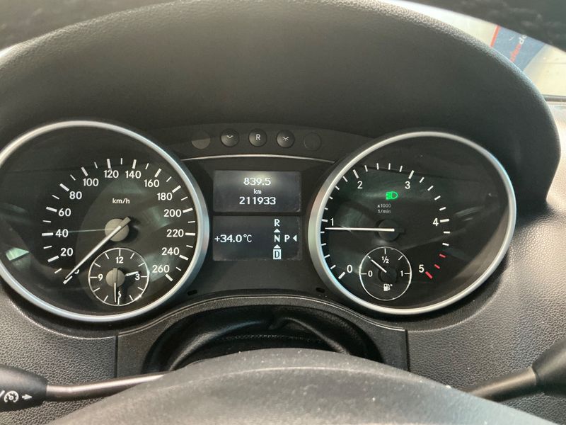Mercedes-Benz M-Klasse ML 350 CDI 4Matic 2011 – снимка 19