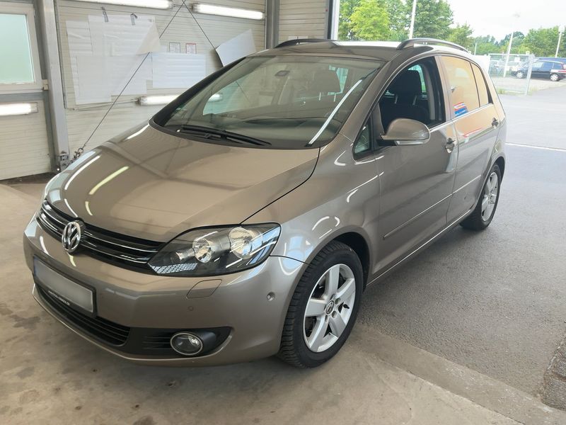 Volkswagen Golf VI Plus 1.4 TSI Team 2011 – снимка 1