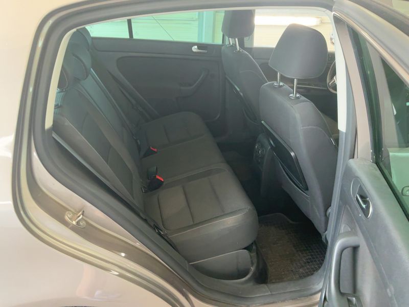 Volkswagen Golf VI Plus 1.4 TSI Team 2011 – снимка 19