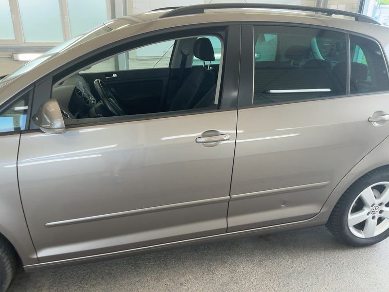 Volkswagen Golf VI Plus 1.4 TSI Team 2011 – снимка 4
