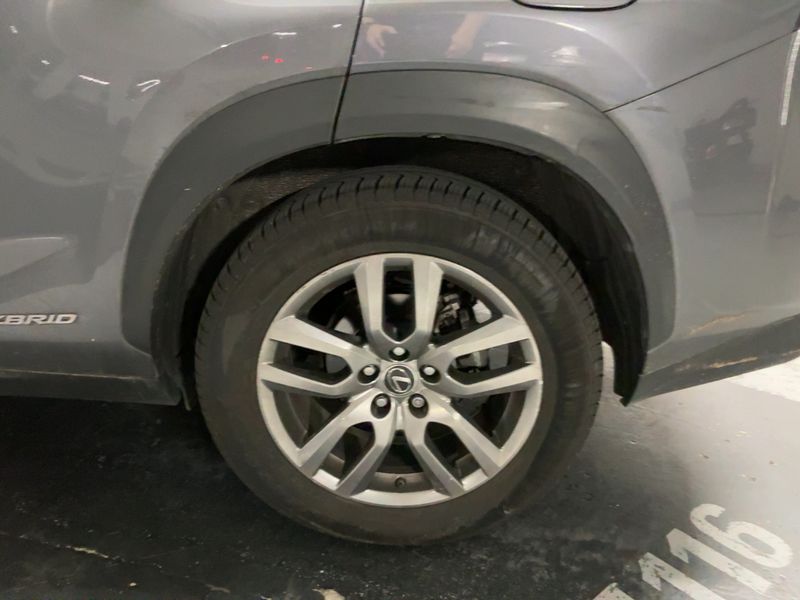 Lexus NX-Serie NX 300h E-Four Pack 2019 – снимка 5