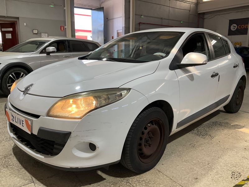 Renault Megane 1.5 dCi Authentique 2010 – снимка 1