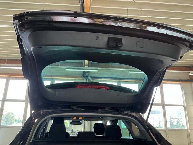 Hyundai Tucson 1.7 CRDi Classic blue 2WD 2016 – снимка 27