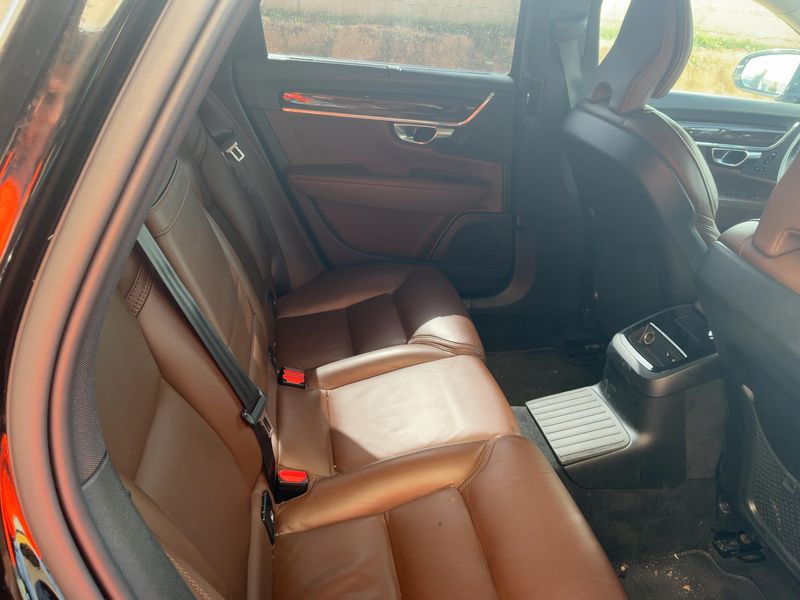 Volvo V90 2.0 T8 Plug-in Hybrid Inscription AWD 2020 – снимка 19
