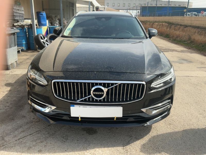 Volvo V90 2.0 T8 Plug-in Hybrid Inscription AWD 2020 – снимка 14