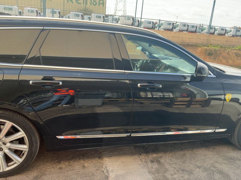 Volvo V90 2.0 T8 Plug-in Hybrid Inscription AWD 2020 – снимка 10