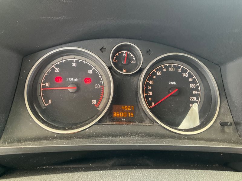 Opel Zafira 1.9 CDTI Enjoy 2008 – снимка 4