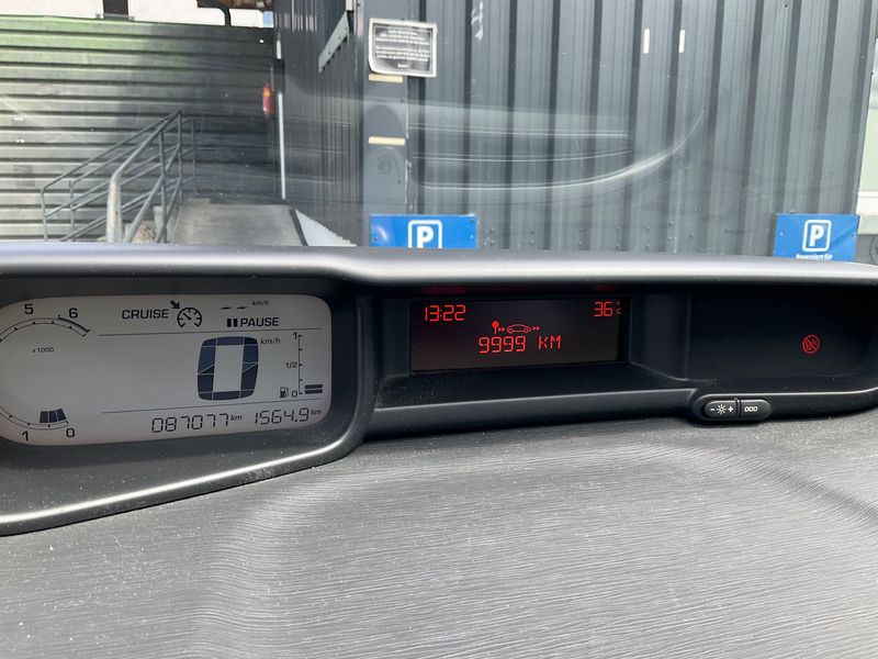 Citroen C3 Picasso 1.4 VTi Seduction 2011 – снимка 19