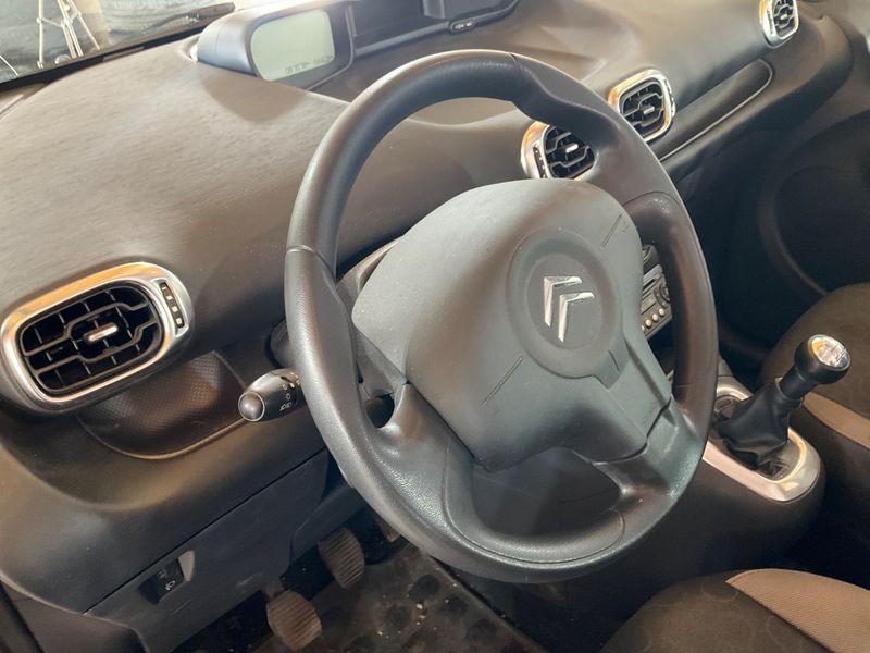 Citroen C3 Picasso 1.4 VTi Seduction 2011 – снимка 35